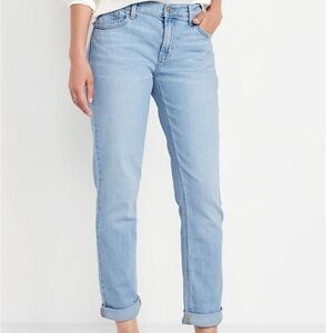 Old Navy Mid-Rise Wow Boyfriend Straight Jeans 4